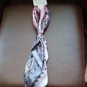 Chic Paisley Silk Scarf
